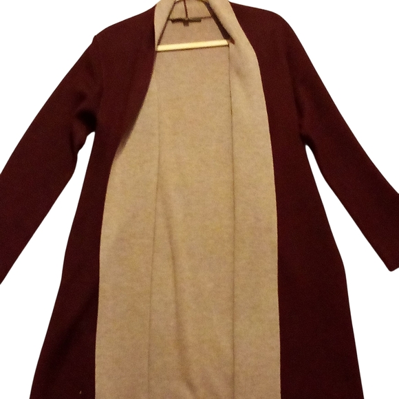 Chic Burgundy and Tan Women's Cardigan - Picture 10 of 14
